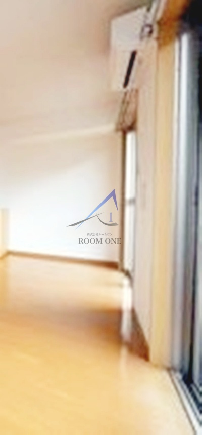 ルネ　シェスタ