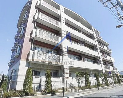 ルネ　シェスタ