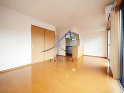 ルネ　シェスタの居間・リビング|洋室のお部屋です。