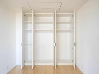  | クローゼット （２） 