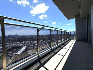  | 陽当たり良好な南東側のバルコ… 