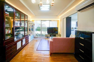  | 洋室と隣接のＬＤＫ 