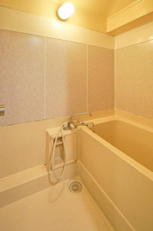  | 清潔感のある浴室 