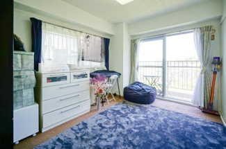  | 二面採光　明るい洋室！ 