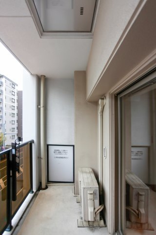 サヴォイ箱崎セントリシティ　6階のバルコニー|別号室のものです。現状優先になります。