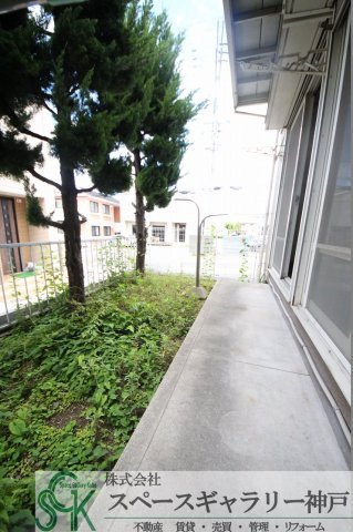 魚住Sハイツ35のバルコニー
