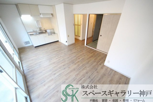 魚住Sハイツ35の居間・リビング