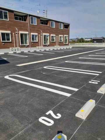 エクセレンテ久留米みづまの駐車場|駐車スペースもあります♪