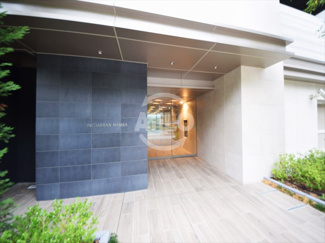 【エントランス】 | イニシアブランなんば | イニシアブランなんば　エントランス