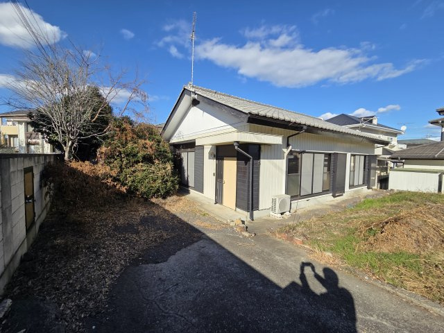 桐生市広沢町二丁目　中古戸建の外観|建物外観を気になさる方へ、見た目の良い物件です