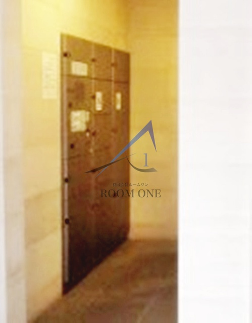 プレール・ドゥーク東京EASTⅢのその他共用部分|宅配ボックスです。