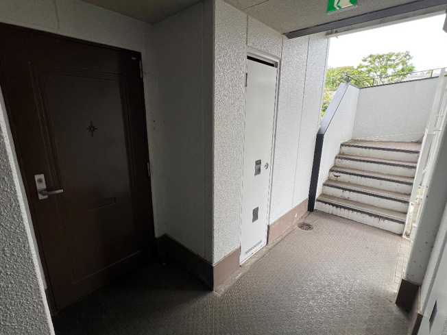 【その他】 | 信貴ケ丘1丁目倉庫付き事務所