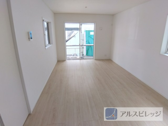 新築/立川市砂川町１丁目　第２４全１棟の居間・リビング|2026年5月撮影