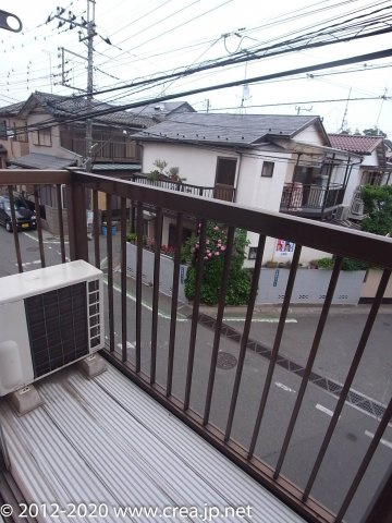 シャルマンＭのバルコニー|暖かな日差しのふりそそぐバルコニー