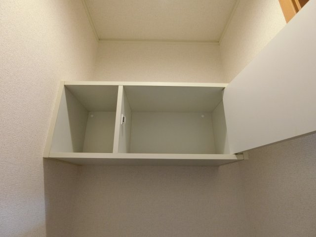 マ　ヒューナ　Ｂの収納