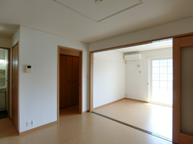 マ　ヒューナ　Ｂの内装