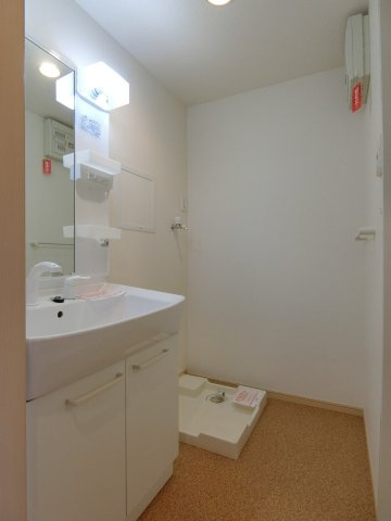 シーガーディアンⅡの洗面所|イメージ205号室の写真（反転あり）