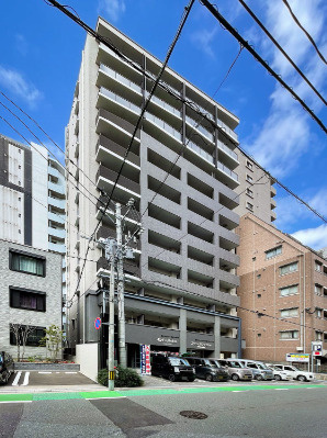 サンクス博多駅南の外観