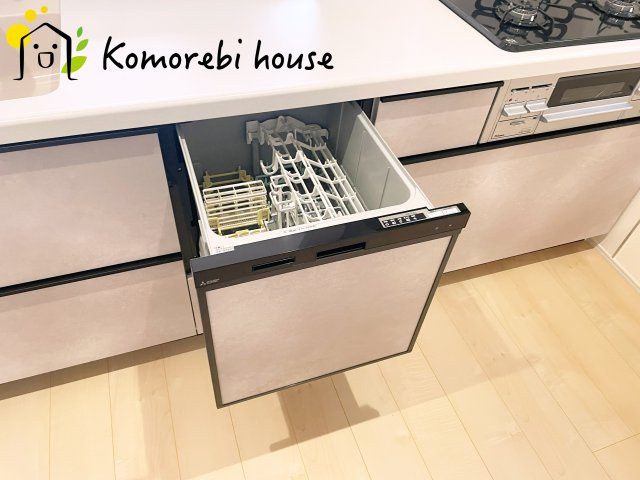さいたま市北区植竹町1丁目　新築一戸建て　リーブルガーデン　01のキッチン|お料理しやすいキッチンです