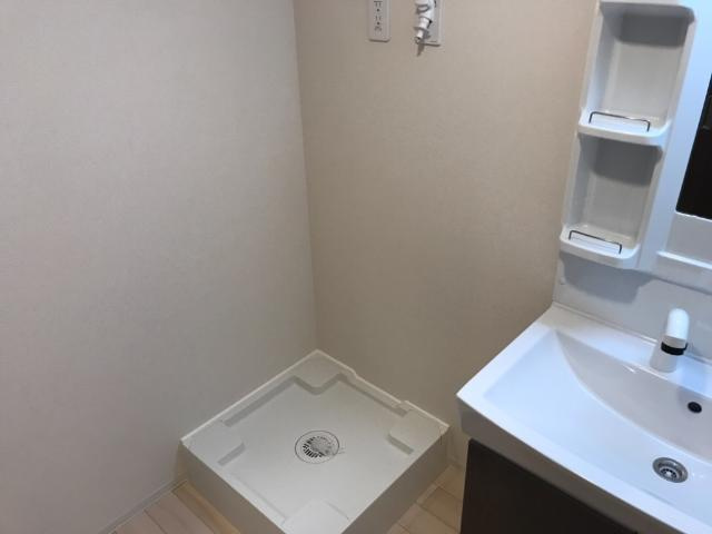 ホリデーフラットⅡのその他|洗濯機置場（イメージ）