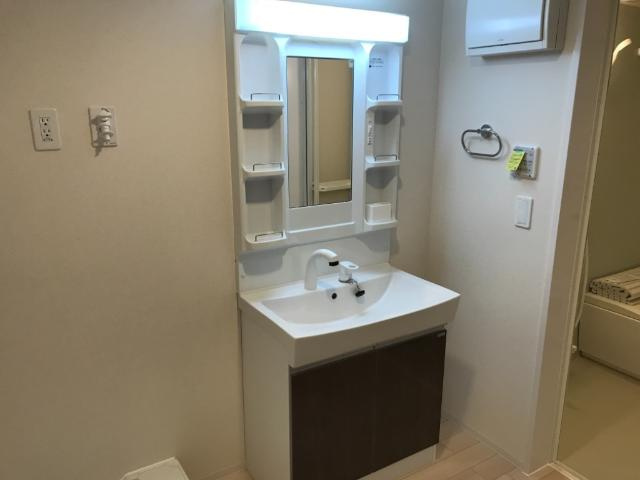 ホリデーフラットⅡの洗面所|洗髪洗面化粧台（イメージ）