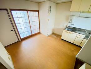 【居間・リビング】