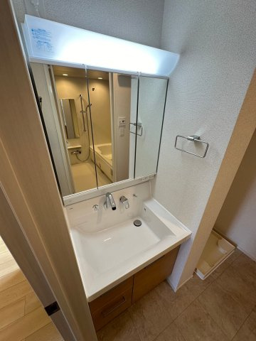 【独立洗面台】