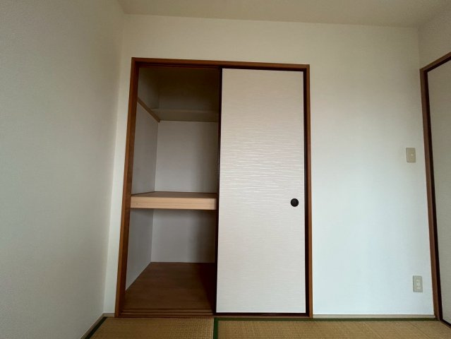 フォブール喜多町の収納