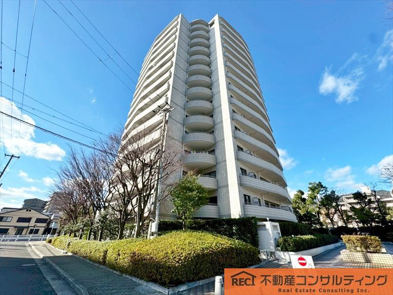 グラン・フェルティ本山の周辺