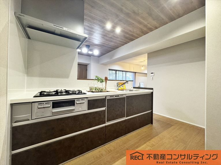 グラン・フェルティ本山のキッチン|90㎡超のゆとりある間取り