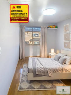 【その他】 | サントレージュ | 子供部屋をイメージした本画像はAIにて加工した画像になります。実際には家具の配置はありません