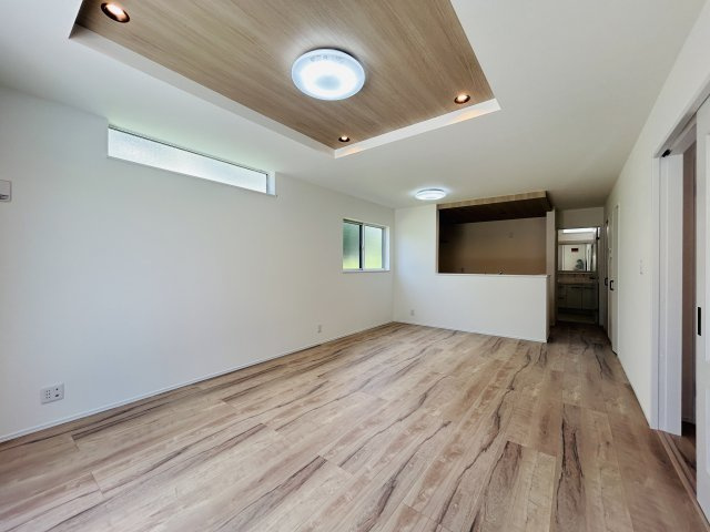 八重瀬町東風平Ⅲ　1号棟の居間・リビング|※建築中の為、同社施工例となります。
※サンプル写真となります。