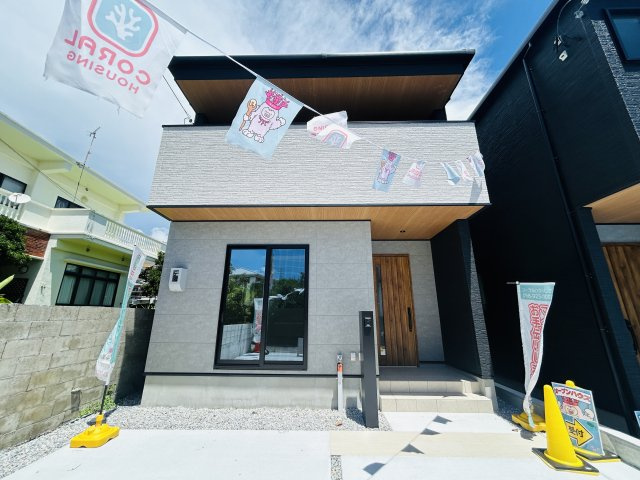 八重瀬町東風平Ⅲ　1号棟の外観|※建築中の為、同社施工例となります。
※サンプル写真となります。