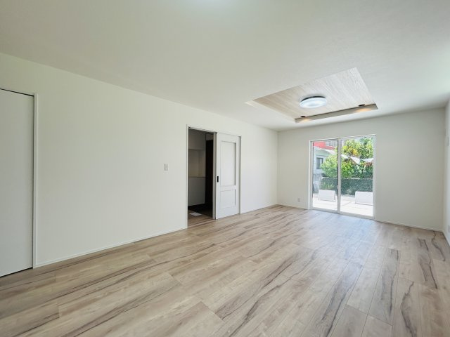 八重瀬町東風平Ⅲ　1号棟の居間・リビング|※建築中の為、同社施工例となります。
※サンプル写真となります。