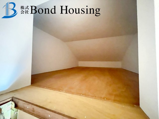 角地につき陽当り・通風良好　玉津町高津橋　築27年の収納