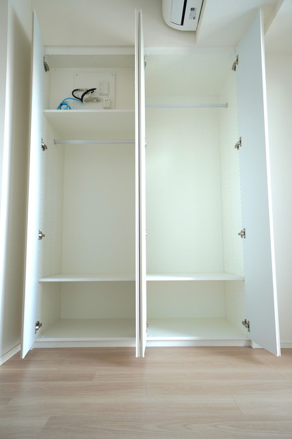 Ｊ．ＧＲＡＮ　Ｃｏｕｒｔ　品川西大井ＥＡＳＴの収納|※写真は同タイプ住戸です。