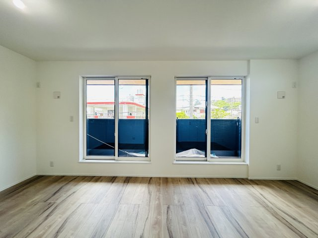 八重瀬町東風平Ⅲ　2号棟の洋室|※建築中の為、同社施工例となります。
※サンプル写真となります。