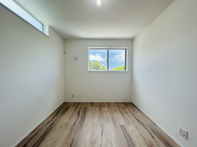 八重瀬町東風平Ⅲ　2号棟の洋室|※建築中の為、同社施工例となります。
※サンプル写真となります。