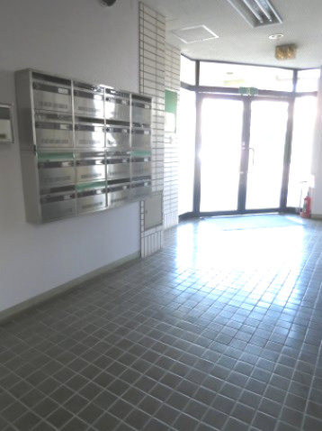 二の宮ハイツのその他共用部分|１階に集合ポストがあります