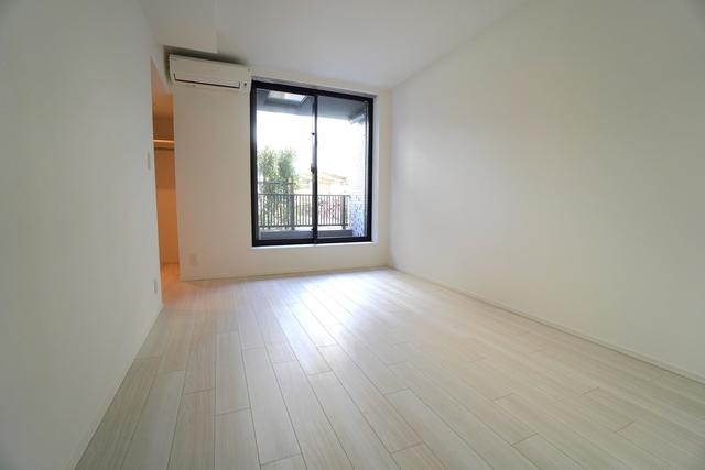 ＳＯＬＡＳＩＡｒｅｓｉｄｅｎｃｅ亀戸の居間・リビング|※写真は同タイプ住戸です。