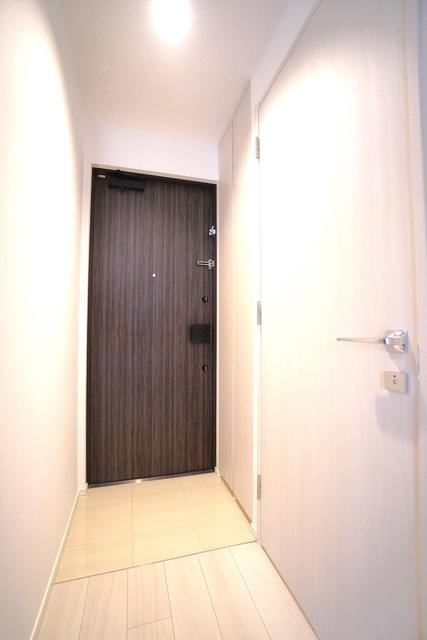 ＳＯＬＡＳＩＡｒｅｓｉｄｅｎｃｅ亀戸の玄関|※写真は同タイプ住戸です。