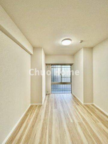 コスモ一之江の子供部屋|【子供部屋】お子様を持つ家庭の約6割が「家族や子どものため」に購入を希望。入学後の転校を避け、広い空間でのびのび育てたいなどの親心が、家探しのきっかけになっているようです。