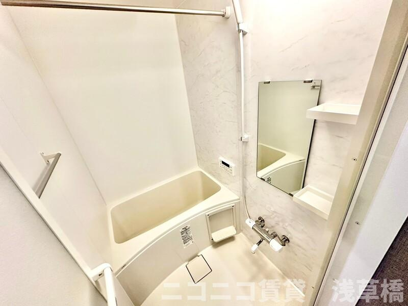 ブルームステージの浴室