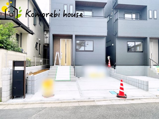 さいたま市北区植竹町1丁目　新築一戸建て　リーブルガーデン　02の駐車場|カースペースがあります