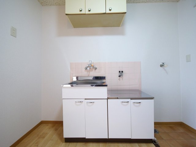 ロイヤル神田のキッチン|※写真は別の部屋のものです。