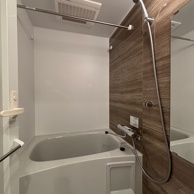 リビオメゾン東北沢の浴室|※写真は同タイプ住戸です。