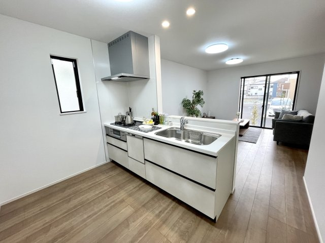 練馬区大泉町1丁目　土地30坪超　ZEH水準住宅　全2棟のキッチン|B号棟