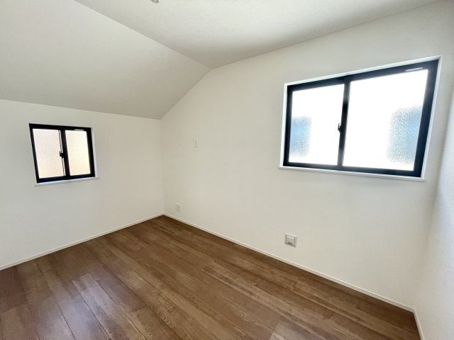 練馬区大泉町1丁目　土地30坪超　ZEH水準住宅　全2棟の洋室|A号棟