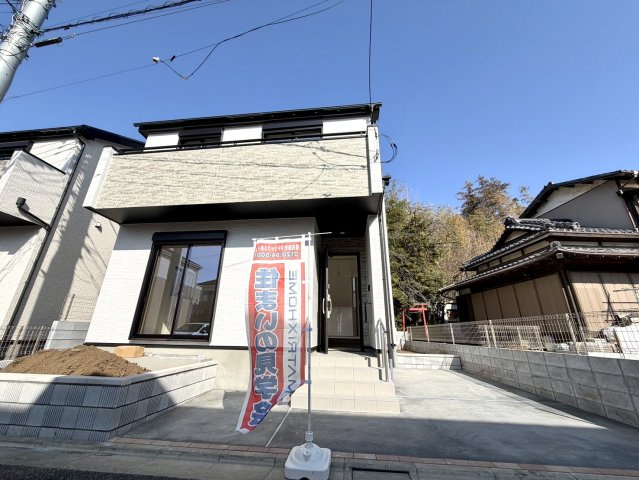 練馬区大泉町1丁目　土地30坪超　ZEH水準住宅　全2棟の外観