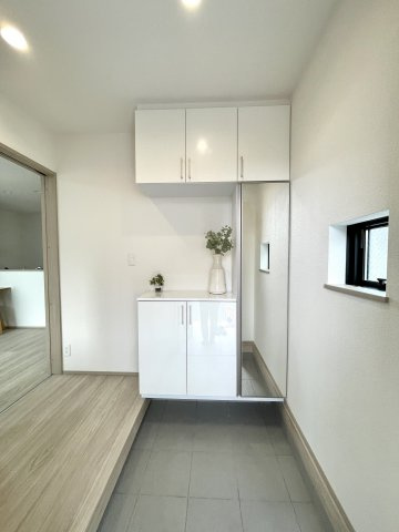 練馬区大泉町1丁目　土地30坪超　ZEH水準住宅　全2棟の外観|A号棟